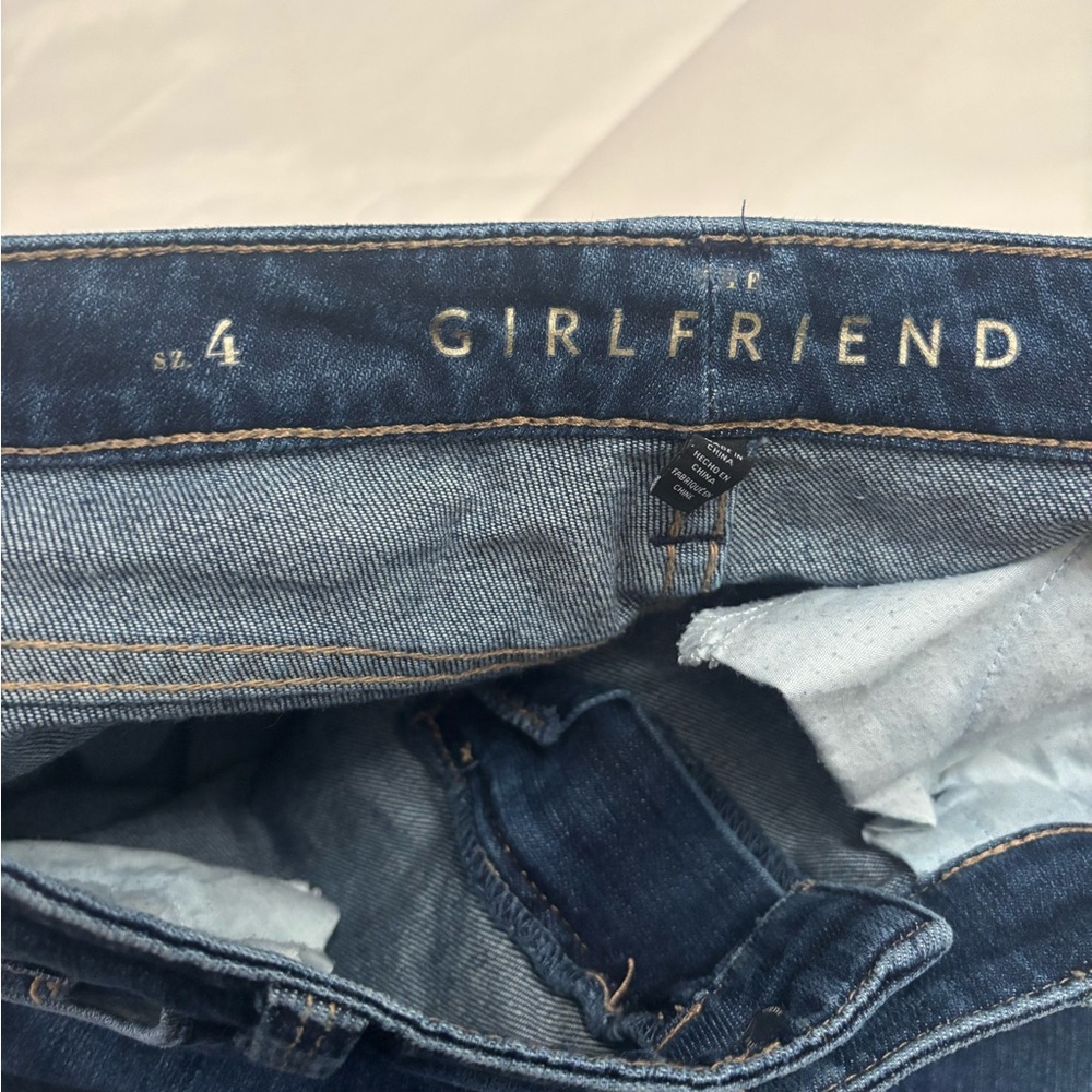 White House Black Market "Girlfriend" style denim jeans in size 4. - Picture 12 of 12